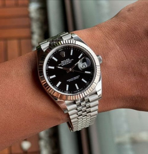 Luxury Branded 7A Watch Black Date Just