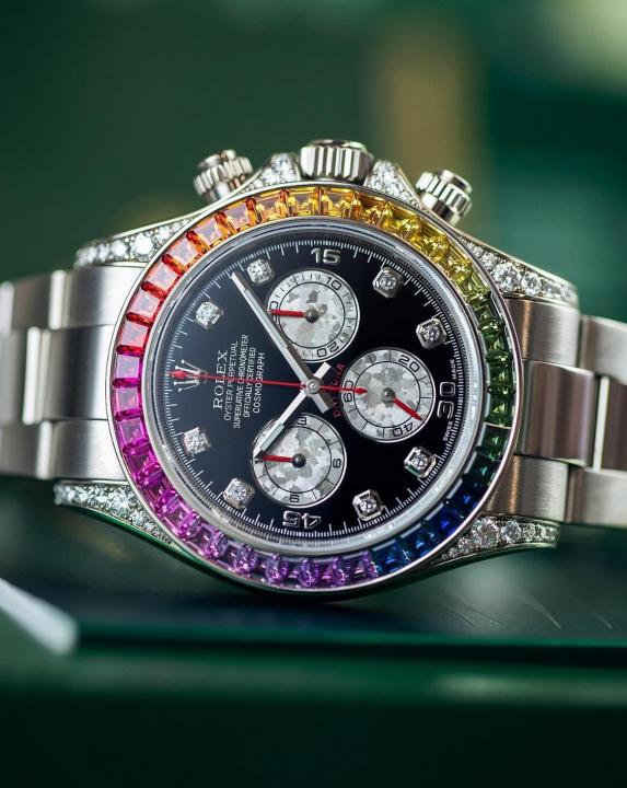 Luxury Branded watch Oyster perpetual Rainbow Gold