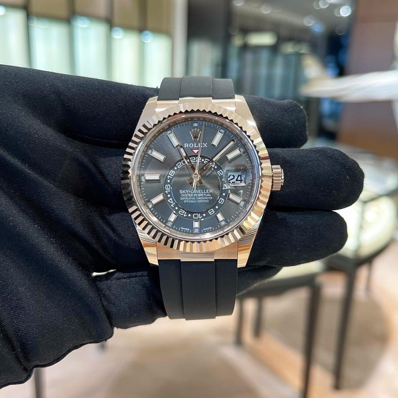 Luxury Branded 7A Grey Dweler Watch