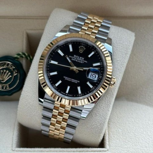 luxury branded watch Automatic