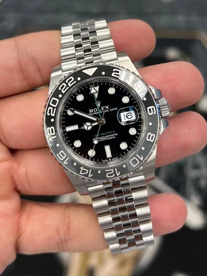 Branded GMT 2 Watch (King Ko*Li Using it ) Dilver Black