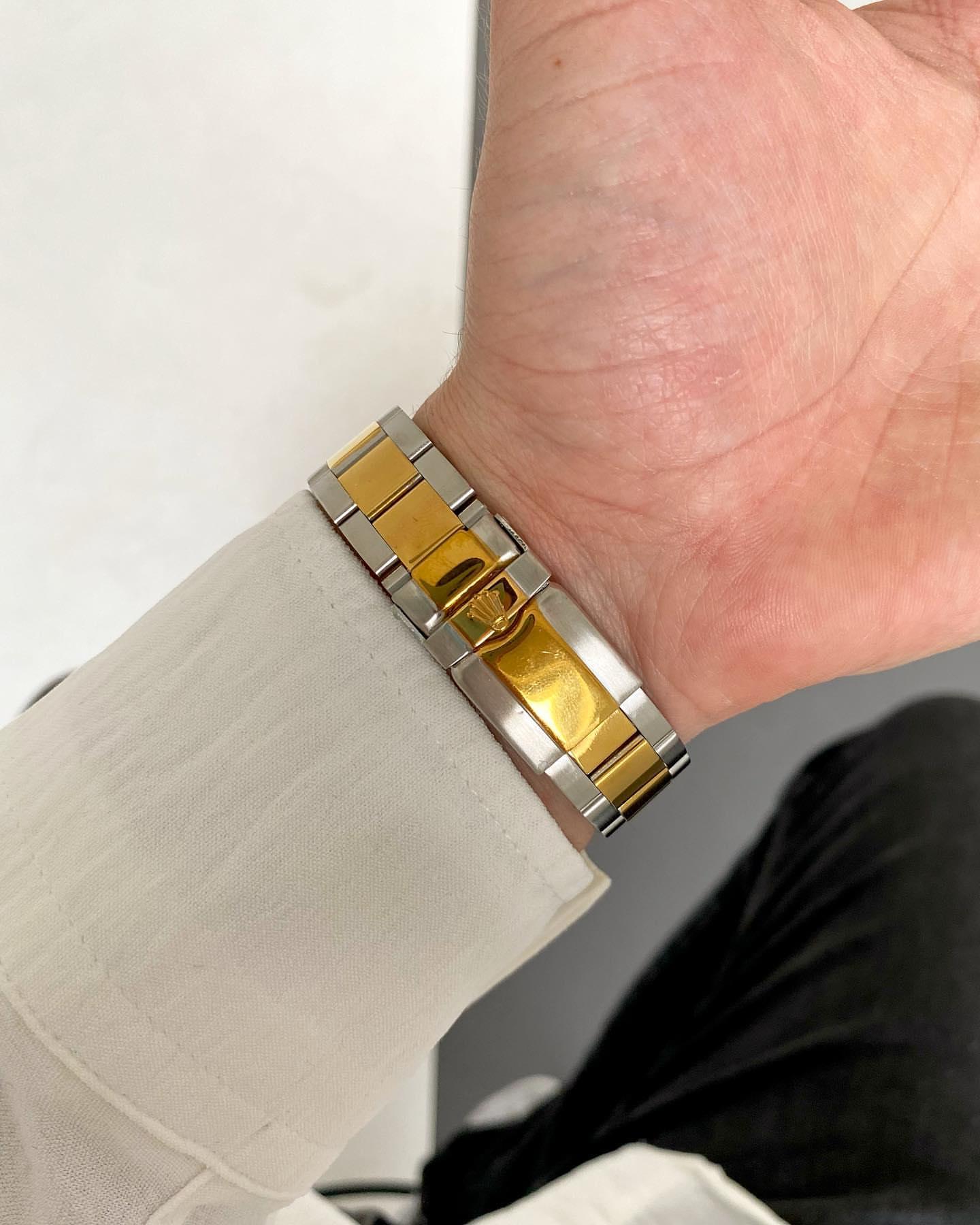 Classic Branded Watch submarine