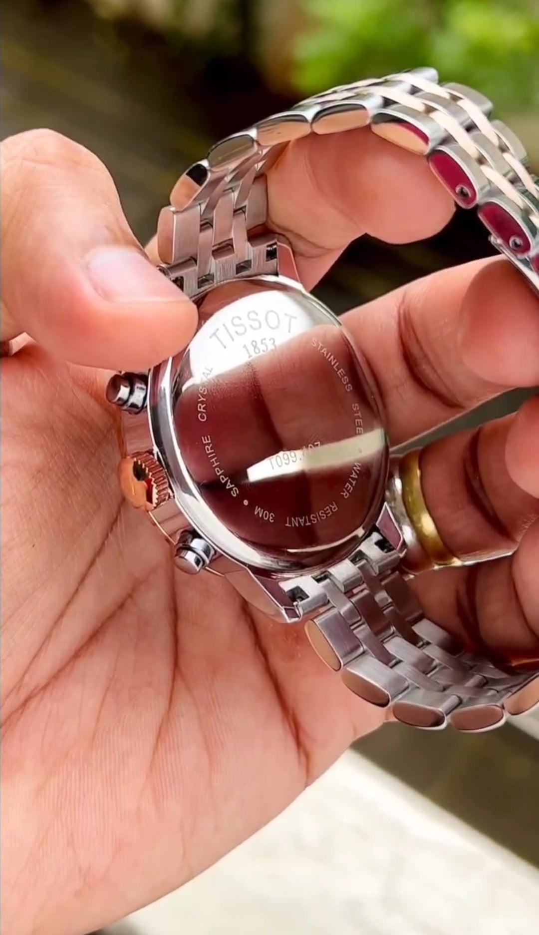 luxury article watch