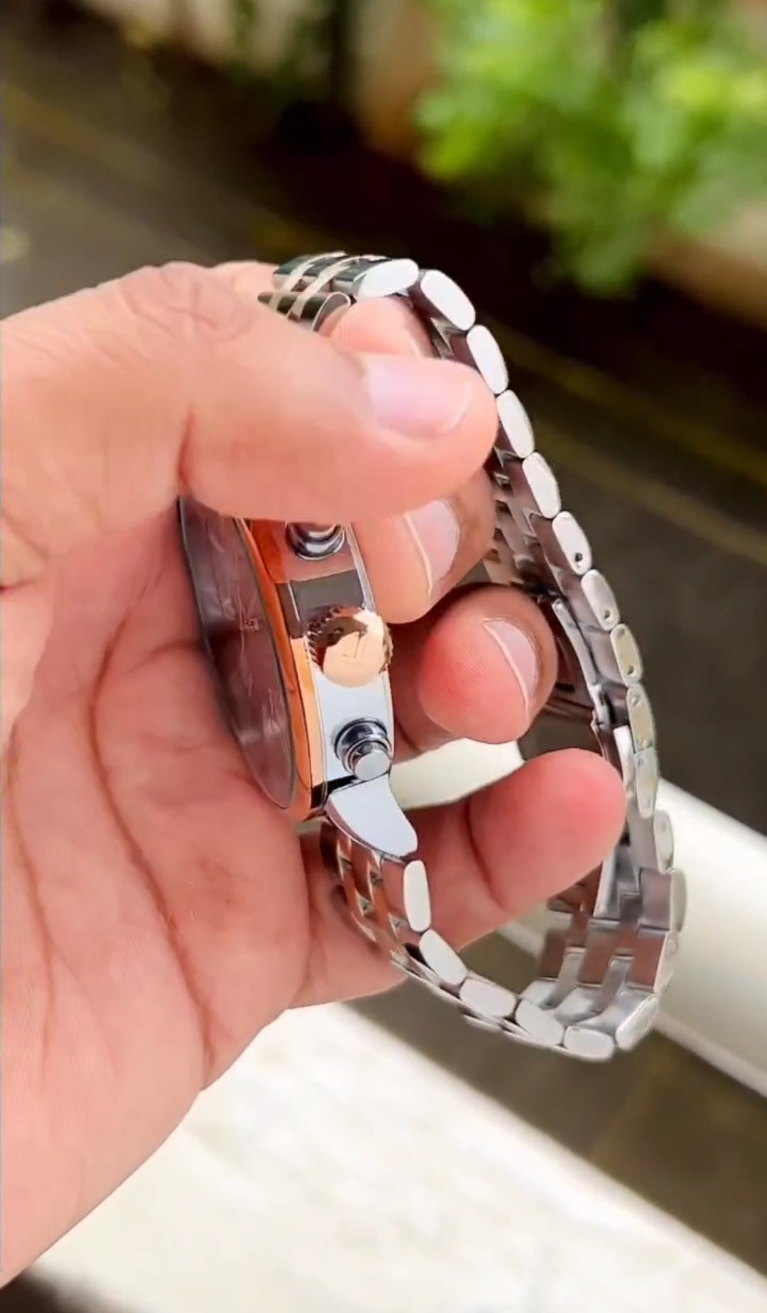 luxury article watch